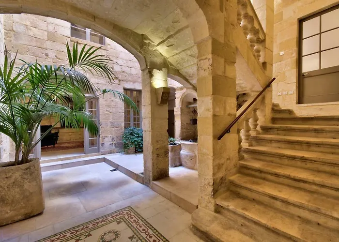 Palazzo Rose Of Rhodes By Vallettastay * Valletta