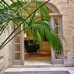 Palazzo Rose Of Rhodes By Vallettastay Hébergement de vacances La Valette