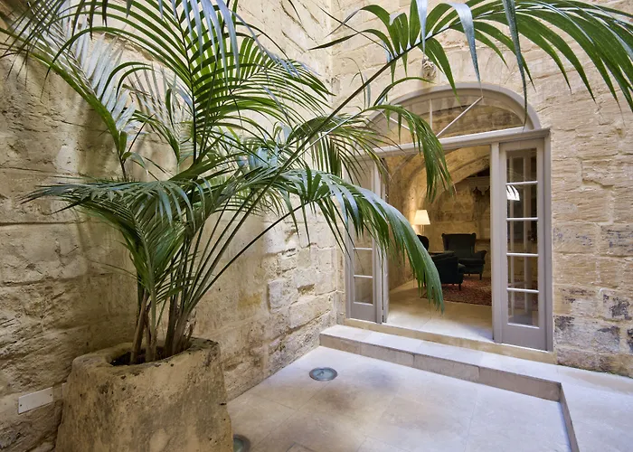 Palazzo Rose Of Rhodes By Vallettastay Valletta