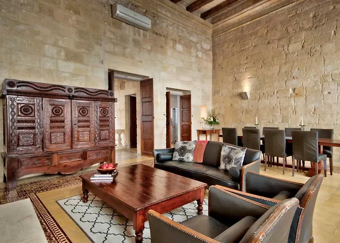 Holiday home Palazzo Rose Of Rhodes By Vallettastay