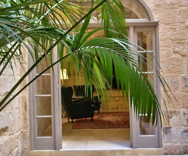 Palazzo Rose Of Rhodes By Vallettastay בית נופש ואלטה