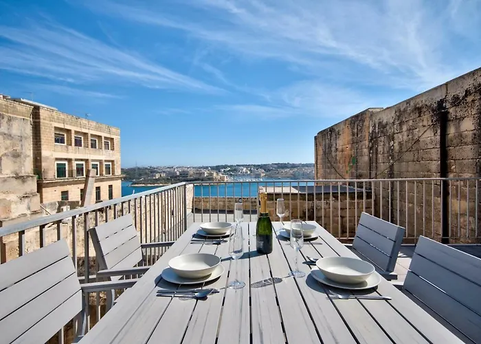 Palazzo Rose Of Rhodes By Vallettastay * Valletta